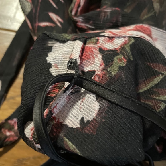 RW&CO sheer ruffle floral dress black size XXS - Picture 8 of 16